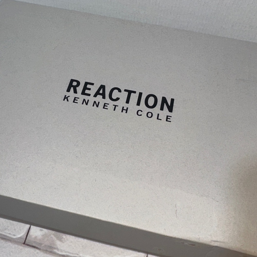 Kenneth Cole Reaction Cameron Jewel Jogger Sunset Coral Rhinestone Sneaker 6.5 - Picture 12 of 12